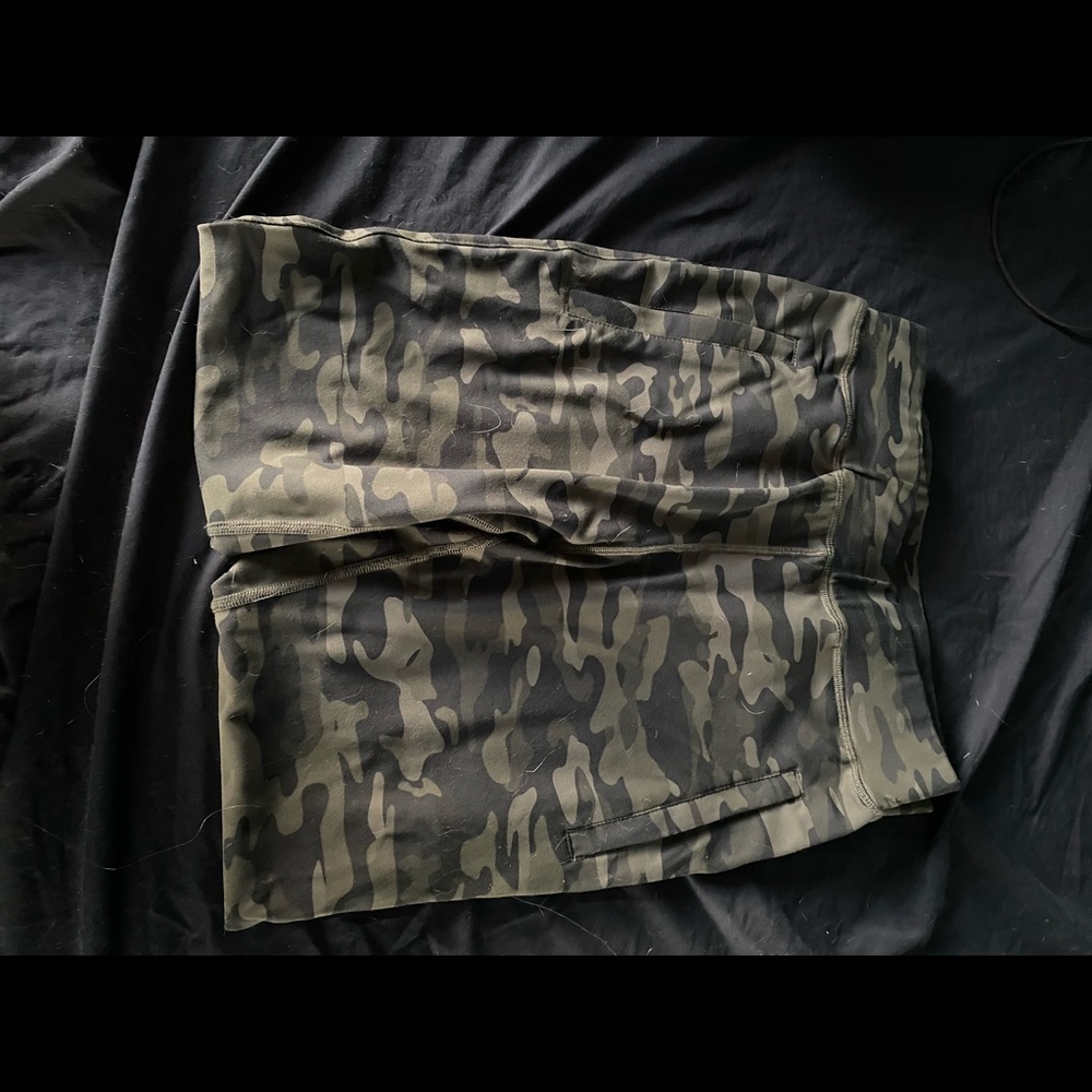 Alphalete Camo joggers